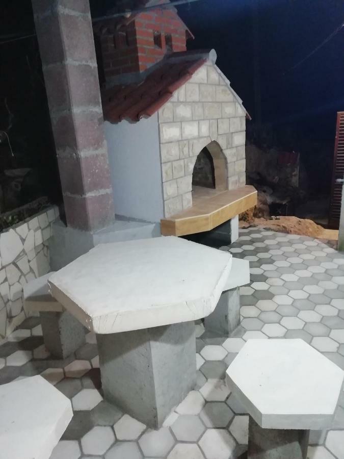 Apartman Radic ستون المظهر الخارجي الصورة
